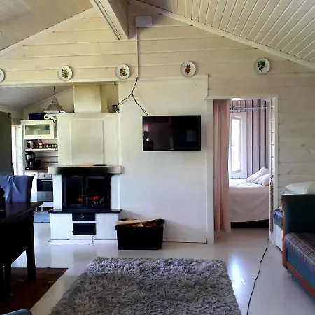 Holiday home Etolan Mokit Etola
